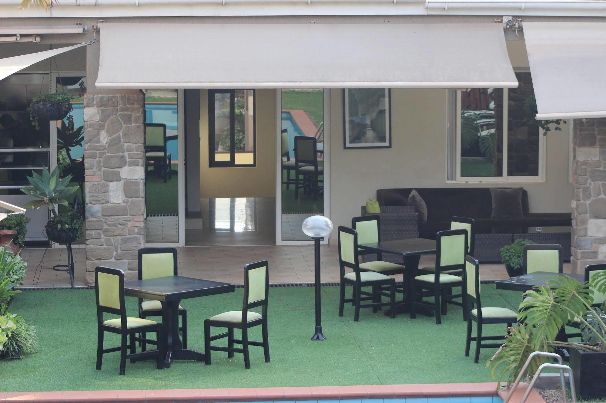 Urban By Cityblue Kampala Exterior foto